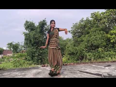 मरून कलर सड़ियां #viral💥 bhojpurisong #dineshlalyadav #amrapalibube #trending #dance #parformance🔥🌹🥰