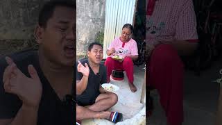 Makan masakan daging kurban