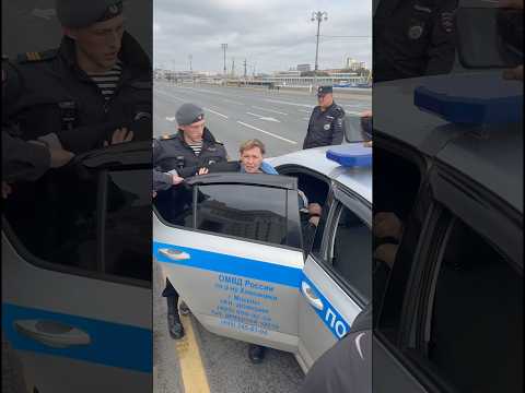 Похабное задержание мамы мобилизованного!