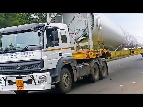 powerful ✨ Bharat Benz truck.