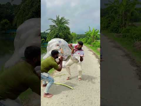 আজব একটা চোর #vlogwithsohelvillagelifestyleinbangladeshbeautiful #comedysong