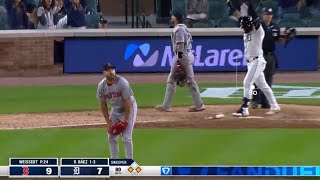 JAVIER BÁEZ WITH A MAMMOTH WALK OFF HOME RUN VS THE RED SOX!