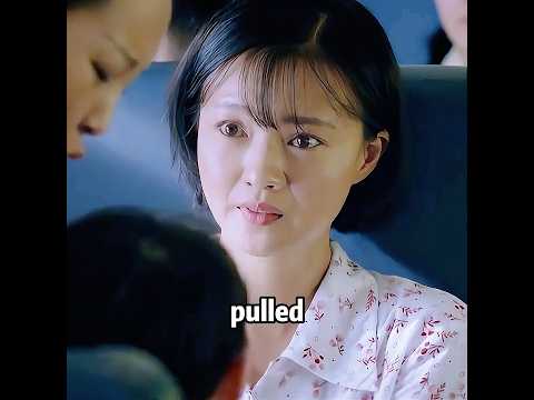 The woman’s single gesture surprisingly won the thanks of every soldier #shorts #movie