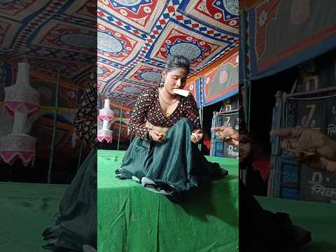 "गोरी तोर गलिया खेसारी लाल #khesarilalyadav #khesari #bhojpurigana #shorts"