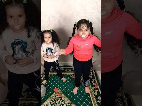 بيري وعشق وهما متحولين 🤣🤣
