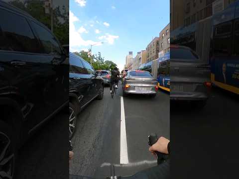 So much for the "Bike lane" #brakeless #citycycling #fixiegear #trackbikes