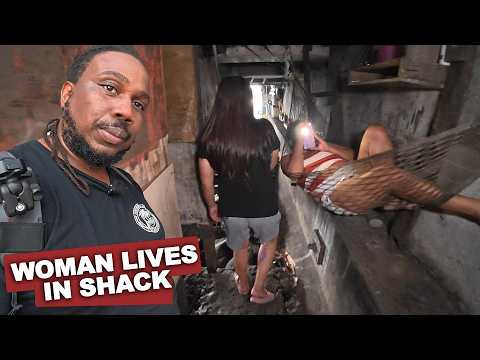 The People Who live Under the bridge : Manila Philippines