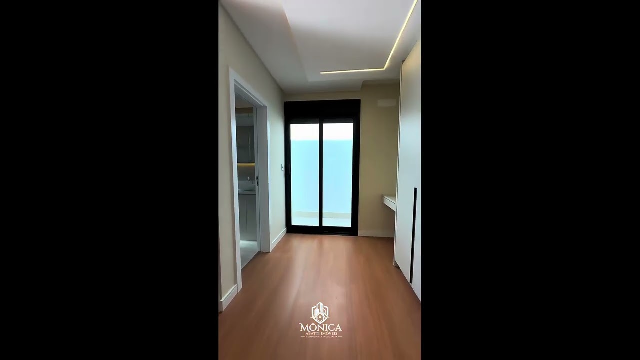 Casa à venda em Areias, São José, com 186 m², projeto moderno e ambientes amplos e aconchegantes.