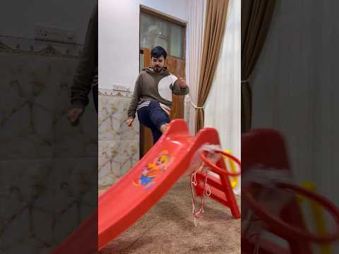 سراوي تلعب بالزحليكة وابوها عصب #shortsvideo #اكسبلور #العراق