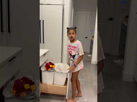Dad catches daughter throwing moms flowers away because of this #shorts