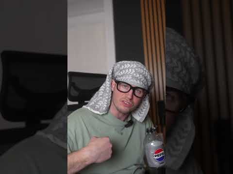 Wenn deine Mutter vom Chef angerufen wird..🤪 | Simpletyron #shorts #gaming #eltern #comedy #sketch
