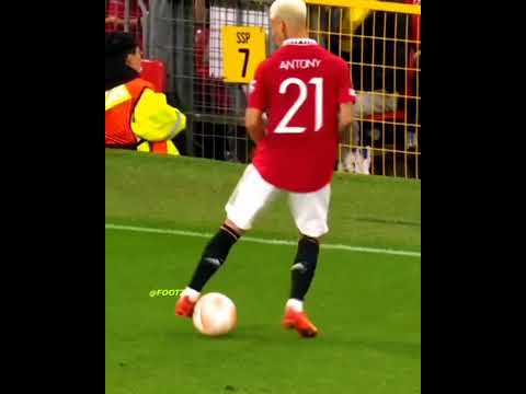 Smoothest Transitions in Football