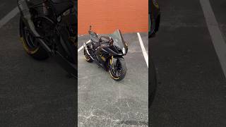 Clean Gsxr 1000r x BMW S1000RR