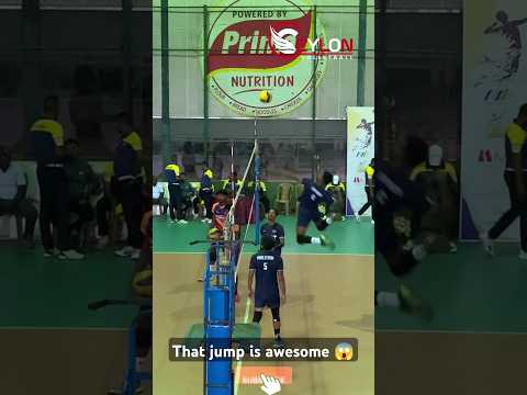 That jump is awesome 😱