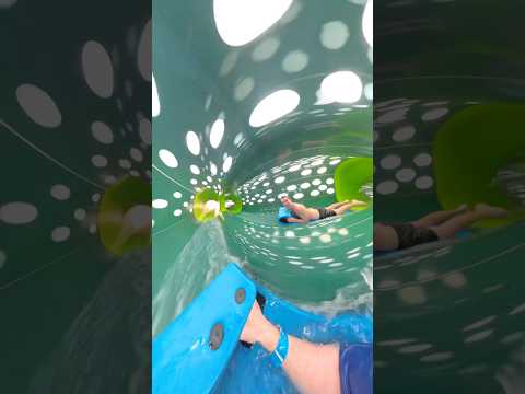 INSANE RACING WATERSLIDE / Wilderness Resort, Wisconsin Dells