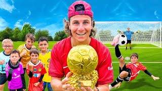 EL MEJOR VECINO GANA EL BALÓN DE ORO! Retos de futbol