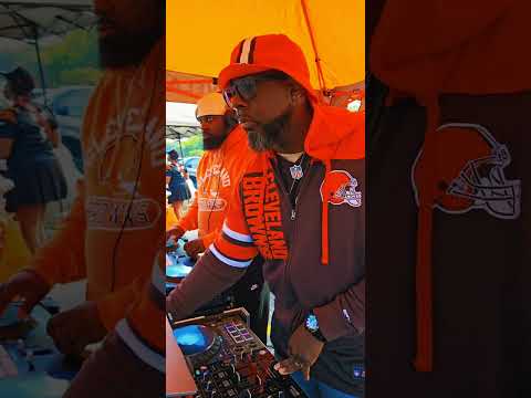 DJ AJ SCRATCH   DJ ICE LIVE   BROWNS TAILGATE   9 7 25