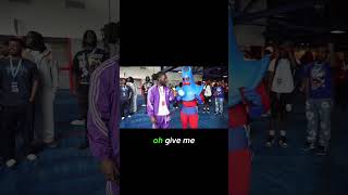 Who is he dressed as??? #cosplay #dreamcon #zaywayvlogs
