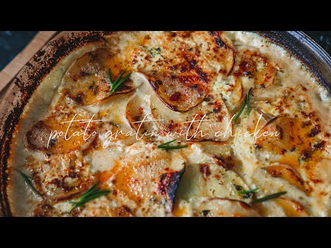 Potato Gratin with chicken and veggie sauce