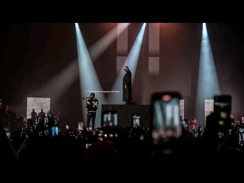 Entrée incroyable de SIDIKI DIABATÉ à U ARENA de Paris (Concert vidéo)