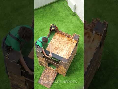 DIY Pallet Dog House That’s Too Cute to Handle 🐾