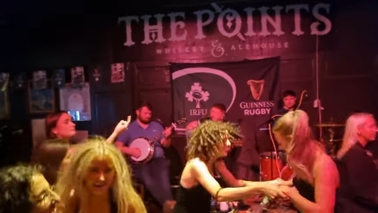 BELFAST Northern Ireland – The BEST Bars & Nightlife