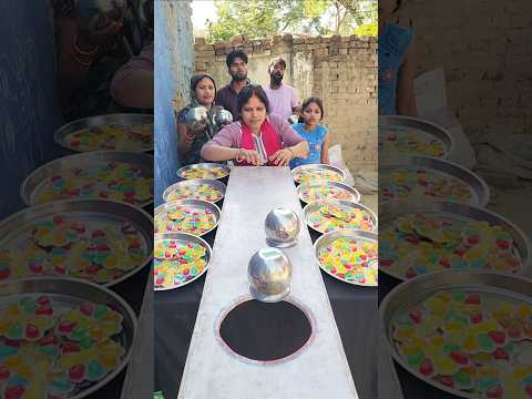 Amazing in this challenge 3lady and 2boys are swiping lota Vs take jelly #funny #short #video