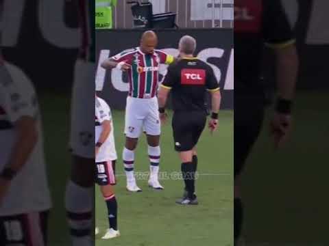 FELIPE MELO vs ANDERSON DARONCO ?