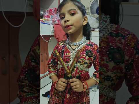 aaj bua ne kiya dandiya ke liye makeup 💄💋#funny #tiktokvideo ##comedy