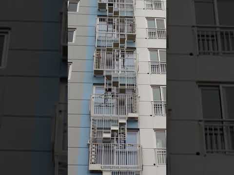 This Balcony Design Could Save Your Life 🤯