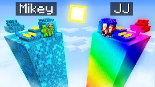 Mikey Family STORM vs JJ Family RAINBOW CHUNK Survival Battle in Minecraft (Maizen)