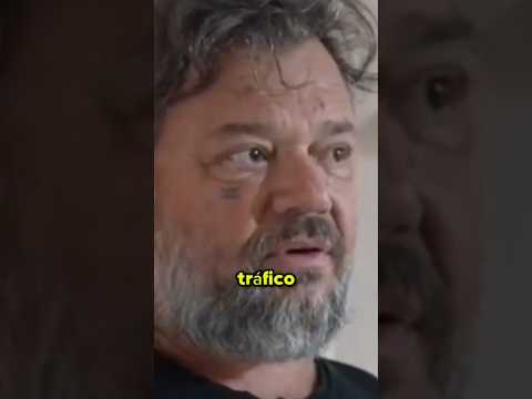 cariani ficou assustado com a extinção das araras azuis!