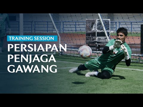 Pemantapan Para Penjaga Gawang Jelang Lawan Borneo FC | Training Session