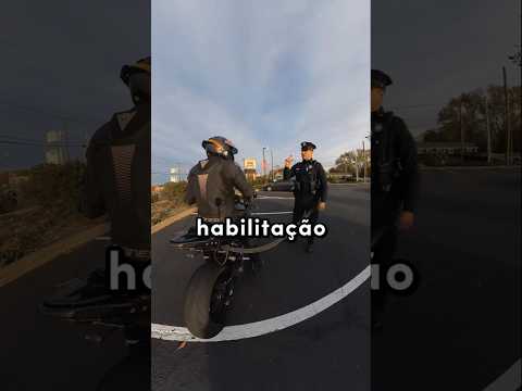 Motoqueiro sendo seguido… o final é INACREDITÁVEL! (blackhornets1)