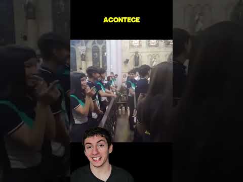 A bênção foi forte demais, quase virou exorcismo! 🤣😅