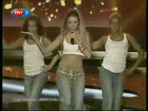 hadise dum tek tek download Hadise dum tek tek mp3 download.