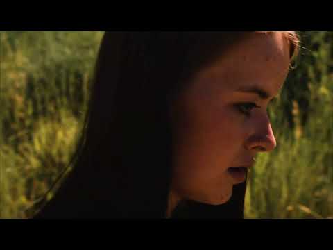 Nell Smith - Daisy Fields [Official Video]