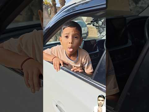 Gaadi me nahi bethaya 😂