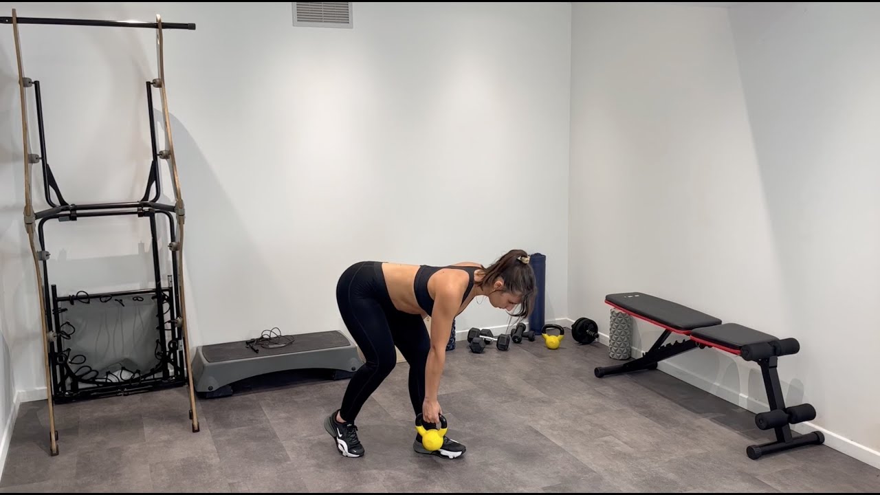 Image Versetztes Kreuzheben mit Kettlebell