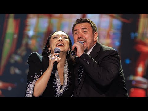 Andra & Brenciu - It's the Most Wonderful Time of the Year (din "Vis de Crăciun") (Live la BTarena)