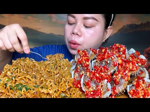 Mie goreng sedap plus kerang jumbo sambal pedas Mukbang