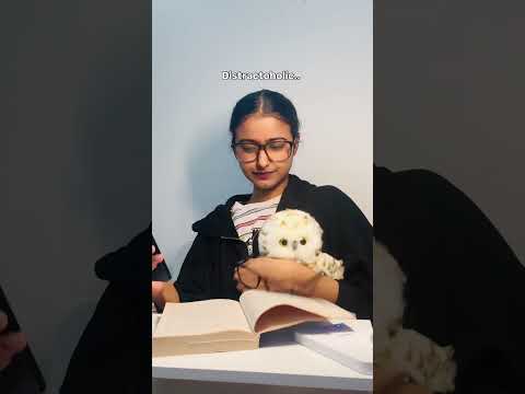 Oh Padh rhi thi 🙂 #music #relatable #youtubeshorts