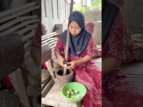 Daun mareme enak di bebek nih #funny