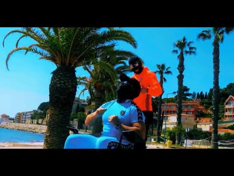 GAMBINO - PALMIERS OU FAVELAS  (Clip Officiel)