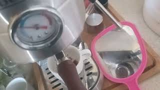 @geviglobal dialing in 20 bar professional coffee maker with Nuozo bottomless + triple basket.