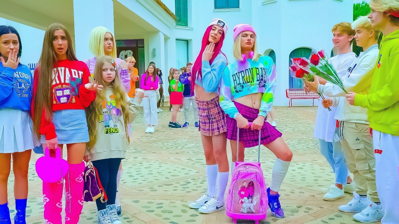 Новые супер девушки в академии Bunny! Парни просто сошли с ума!