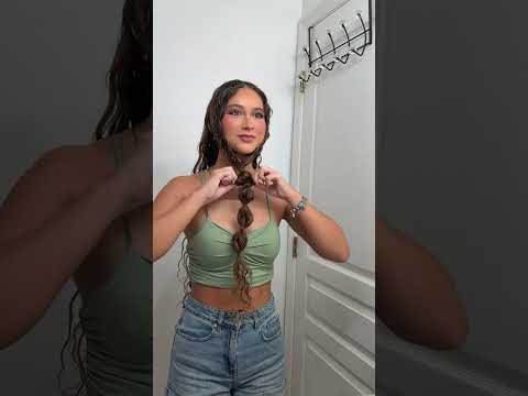 Easy and cute hairstyle for curly hair #hairstyle #curlyhair #hairtok #ytshorts