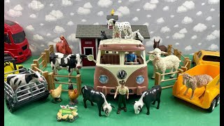LET'S PLAY WITH OUR FARM TOYS / VAMOS BRINCAR COM OS NOSSOS BRINQUEDOS DE FAZENDA