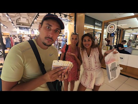 Shopping With My Mom & Girlfriend * I WENT BROKE