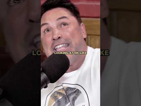 Oscar De La Hoya on Fighting Pernell Whitaker 😂